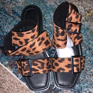 Super cute cheetah leopard wedge sandal!